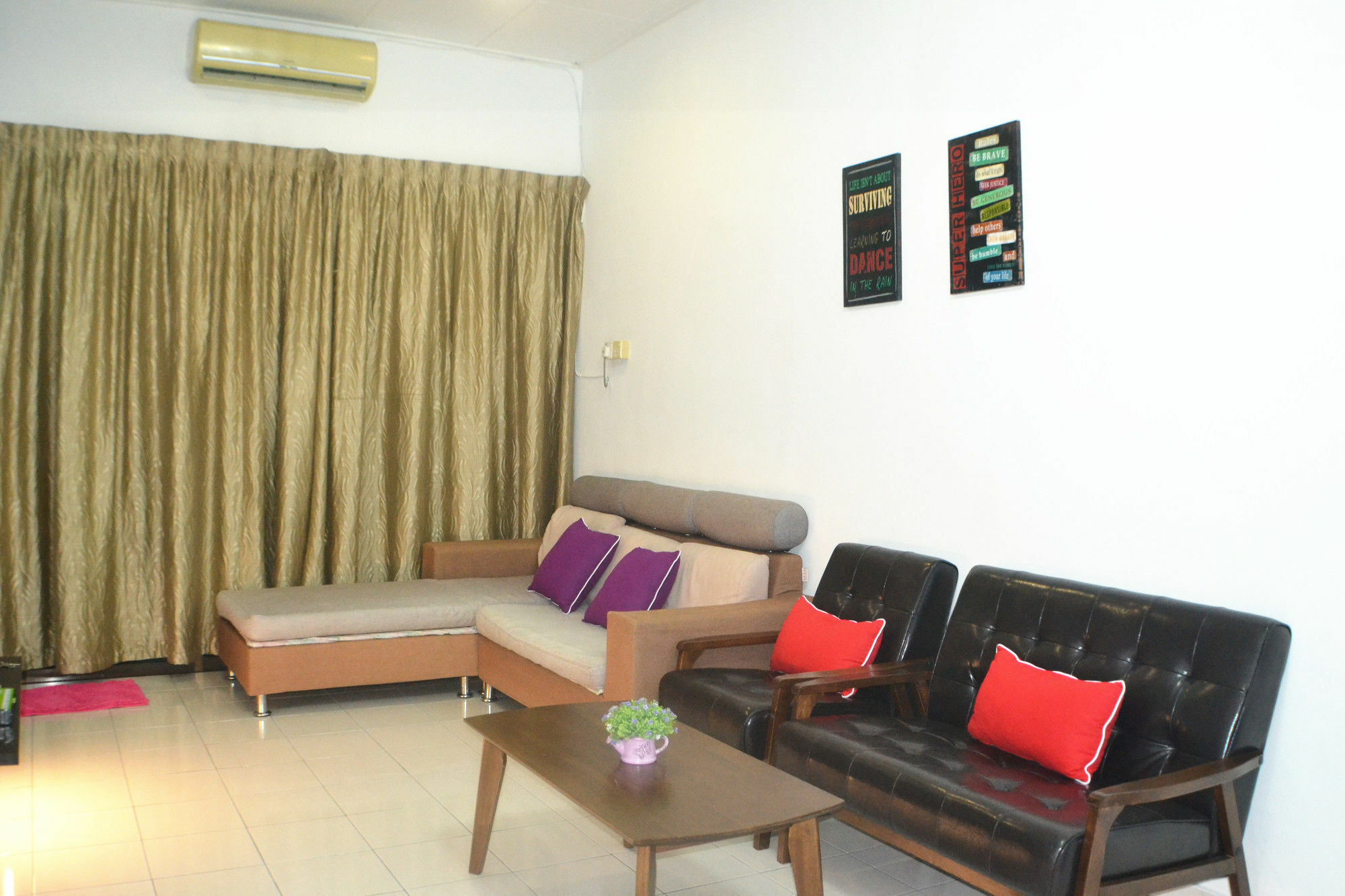 Sakura 1 Homestay Kampar Landed Esterno foto